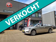 Ford Focus Coupé-Cabriolet - 2.0 Titanium| Navigatie| Stoelverwarming| Cruise control| Lichtmetaal| Leder| Full options