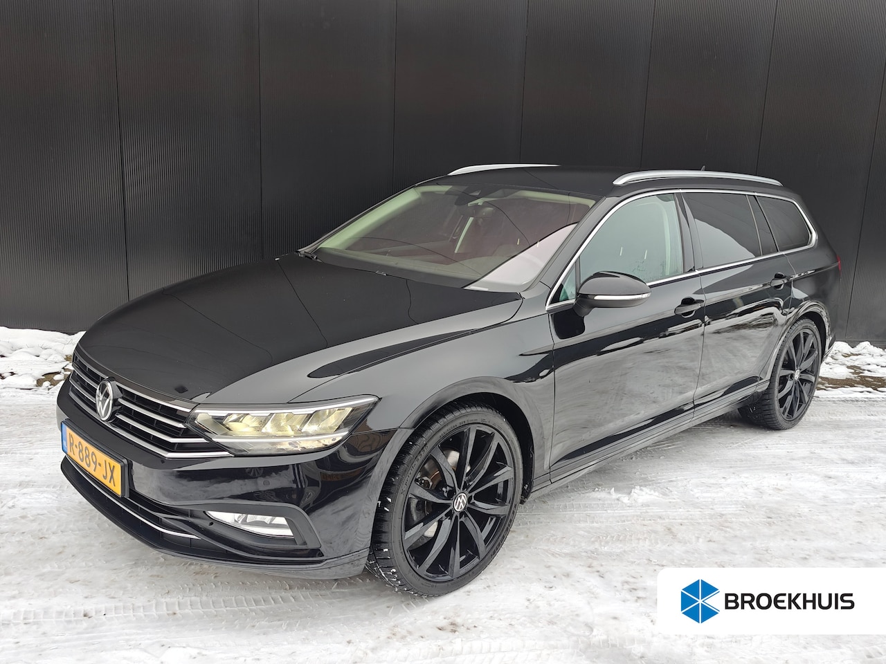 Volkswagen Passat Variant - 1.5 TSI Business | Achterbank in delen neerklapbaar | Achteruitrijcamera | Apple Carplay/A - AutoWereld.nl