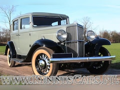 Nash Big Six - 1933 Club Sedan 1127 Sedan