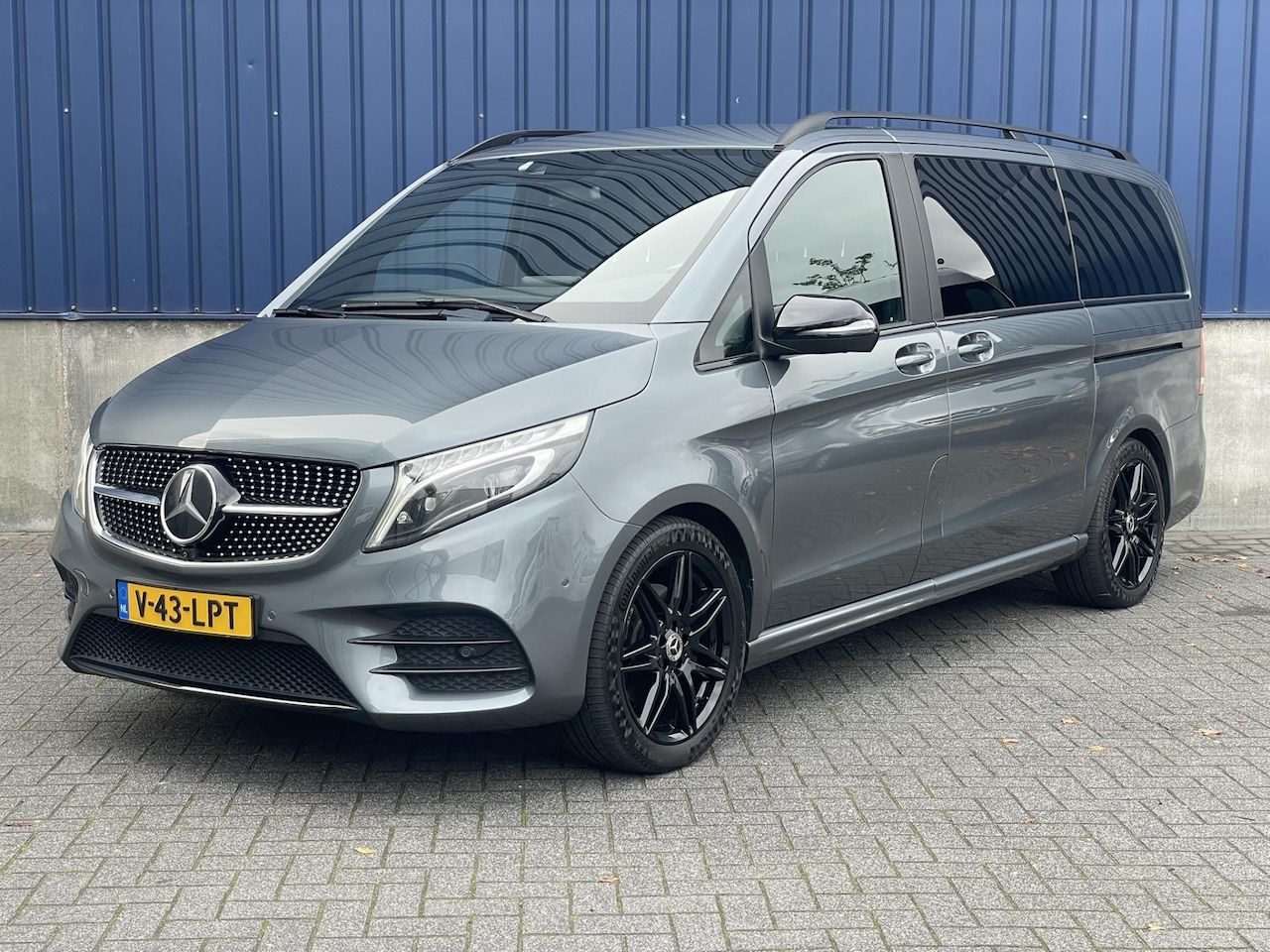 Mercedes-Benz V-klasse - V250d Exclusive Edition // Panoramadak // Alcantara Hemel // Full Options - AutoWereld.nl