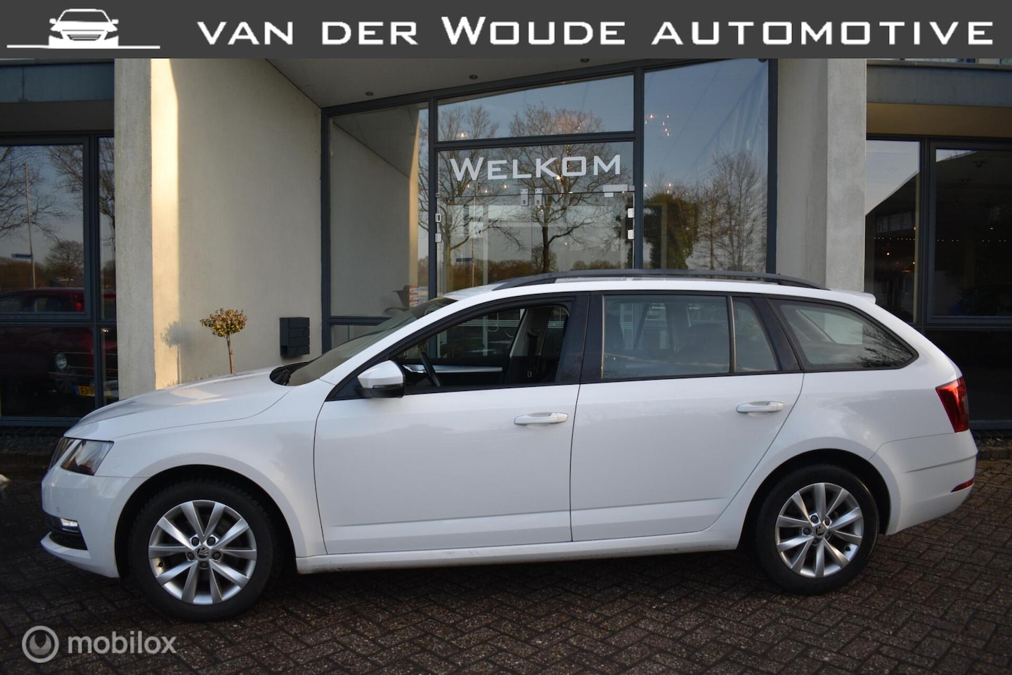 Skoda Octavia Combi - 1.0 TSI Greentech Automaat|Clima|Cruise! - AutoWereld.nl