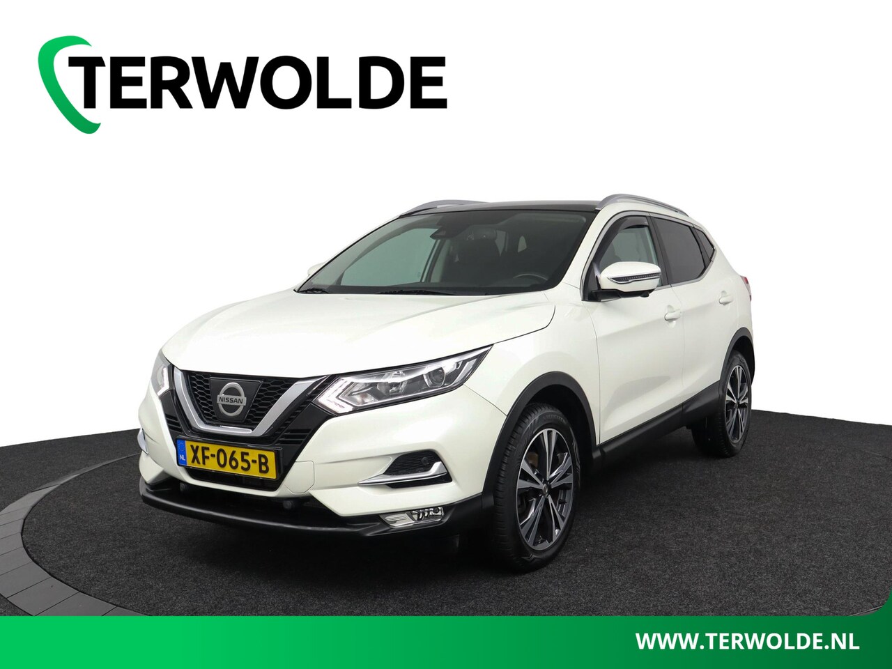 Nissan Qashqai - 1.2 N-Connecta | Panoramadak | Navigatie | 360 Camera | - AutoWereld.nl