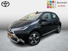 Toyota Aygo - 1.0 VVT-i x-clusiv All seasonbanden