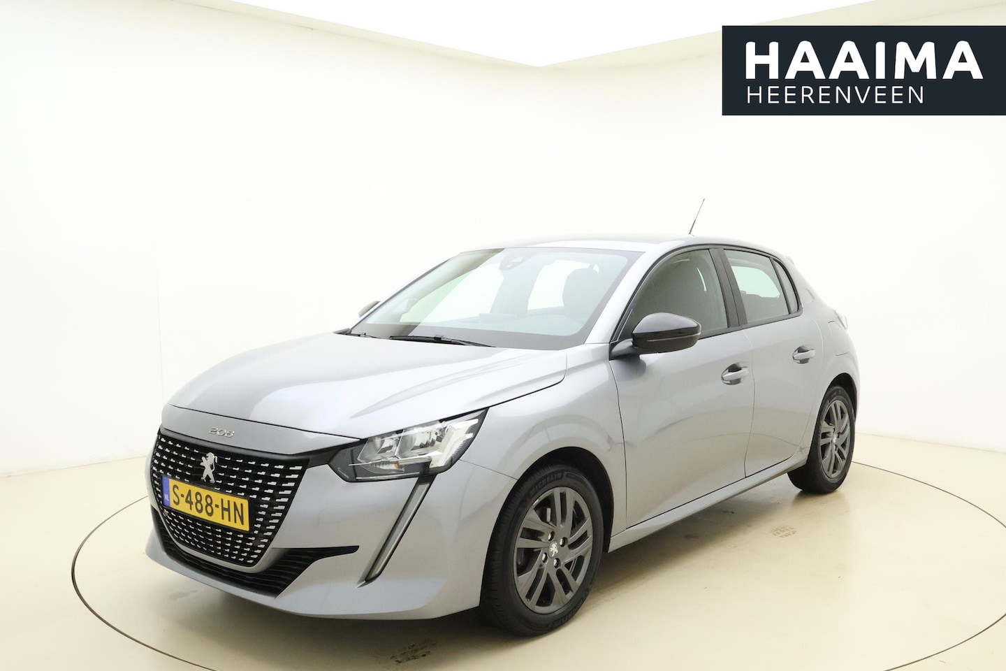 Peugeot 208 - 1.2 PureTech Active Pack 100 pk | navigatie | LM velgen | Cruise Control - AutoWereld.nl