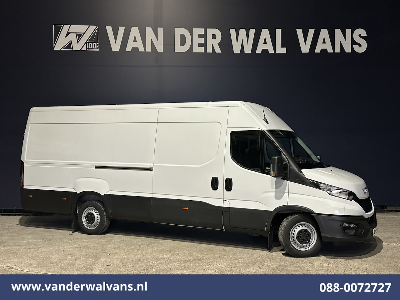 Iveco Daily - 35S16 157pk L3H2 Euro6 Airco | 3500kg trekvermogen | Parkeersensoren Bijrijdersbank - AutoWereld.nl