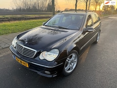 Mercedes-Benz C-klasse Combi - AMG 32 AUTOMAAT/LEER/NAVI/CRUISE