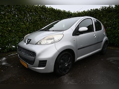 Peugeot 107 - 1.0-12V Millesim 200. 5-deurs Automaat. Origineel Nederlandse auto met NAP