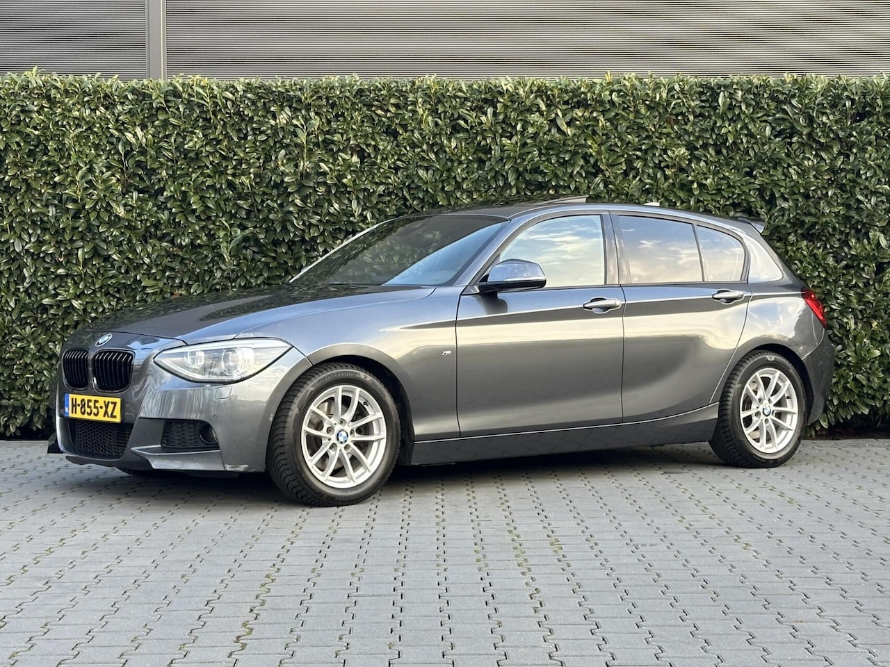 BMW 1-serie - 120d Business 120d Business+, M-PAKKET, PANORAMADAK, LEDER, NAVI, CRUISE, CLIMATE CONTROL, KEYLESS, PDC, - AutoWereld.nl