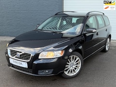 Volvo V50 - 1.8 Momentum XENON/LEDER/CRUISE/VOLO-H/LMV