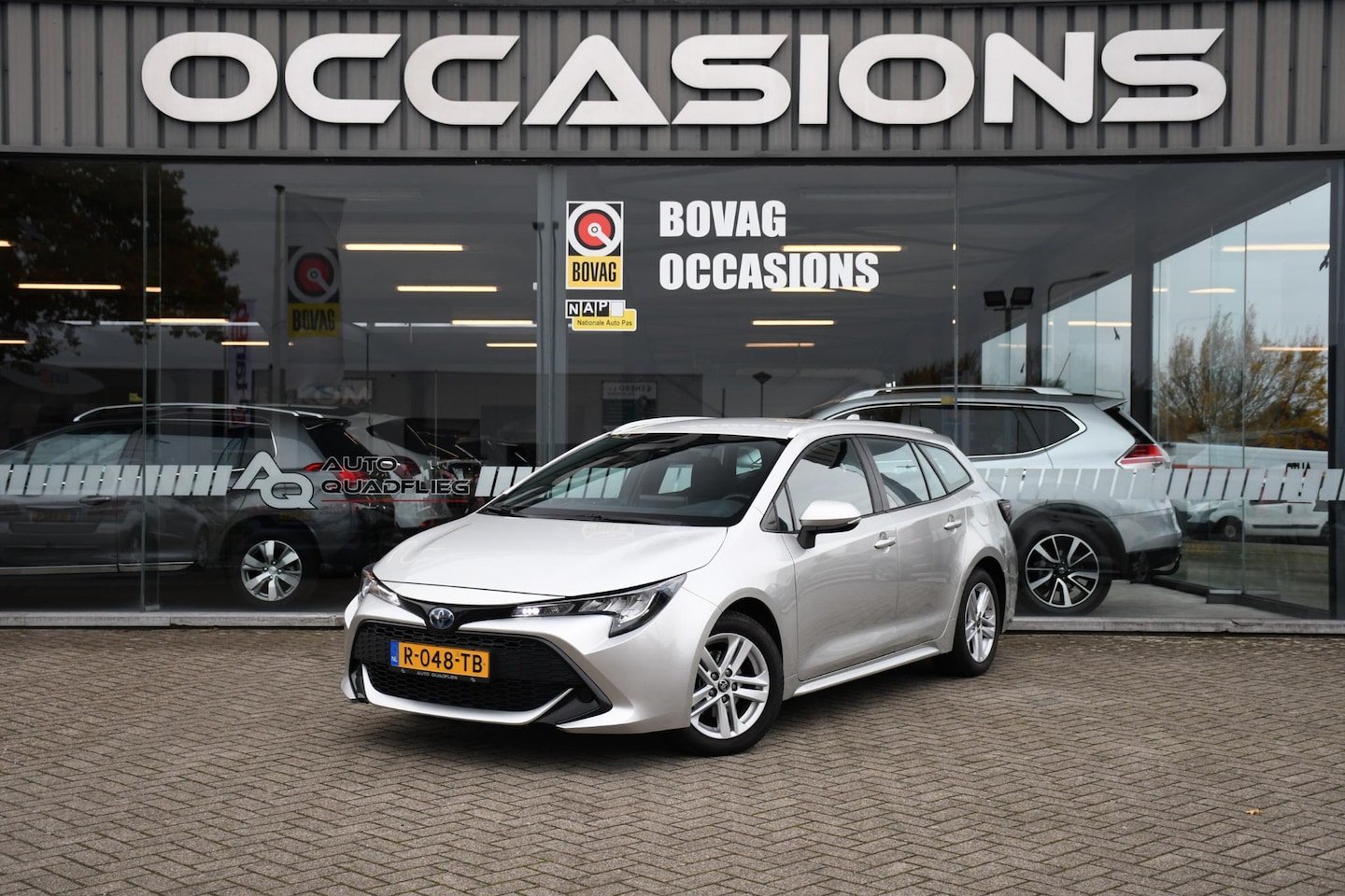 Toyota Corolla Touring Sports - 1.8 Hybrid 90KW Active CARPLAY/ CRUISE CONTROL - AutoWereld.nl
