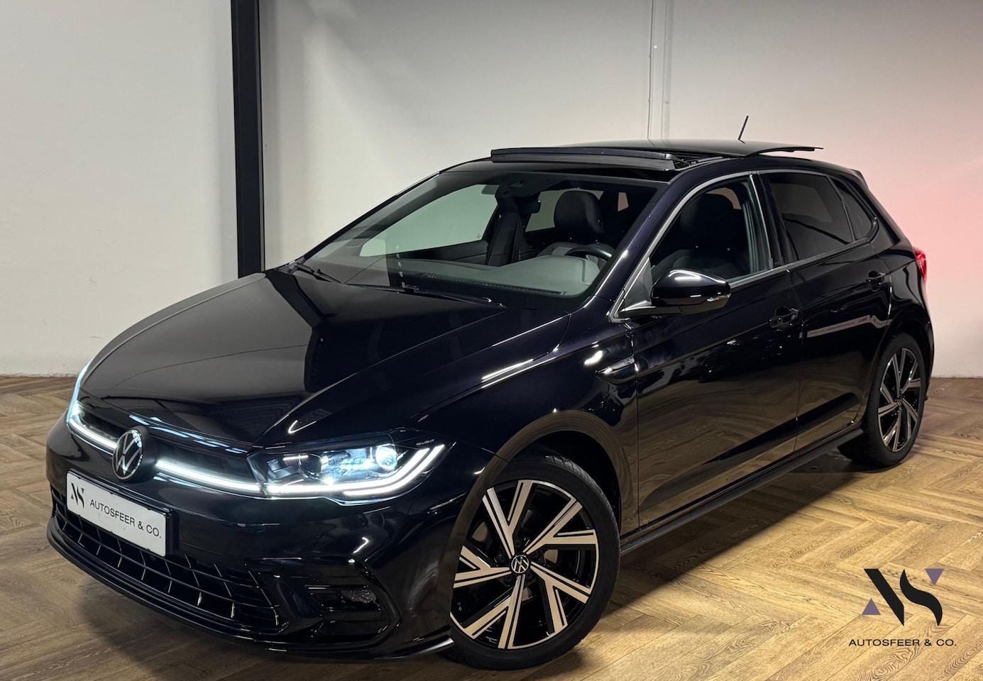 Volkswagen Polo - 1.0 TSI R-Line PANO KEYLESS 3X R-LINE - AutoWereld.nl