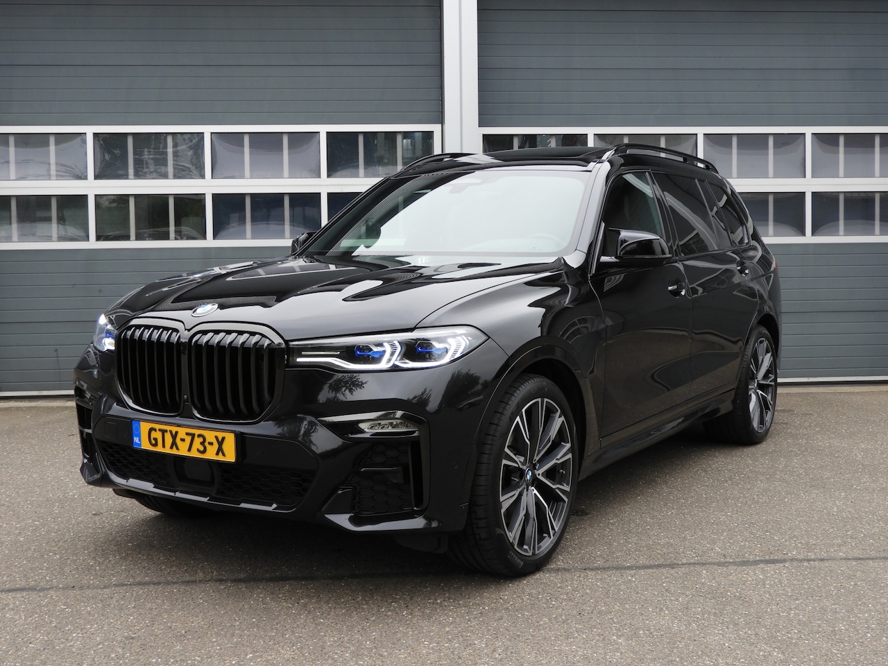 BMW X7 - M50i High Executive FULL OPTIONS | 7-PERS | BTW-AUTO - AutoWereld.nl