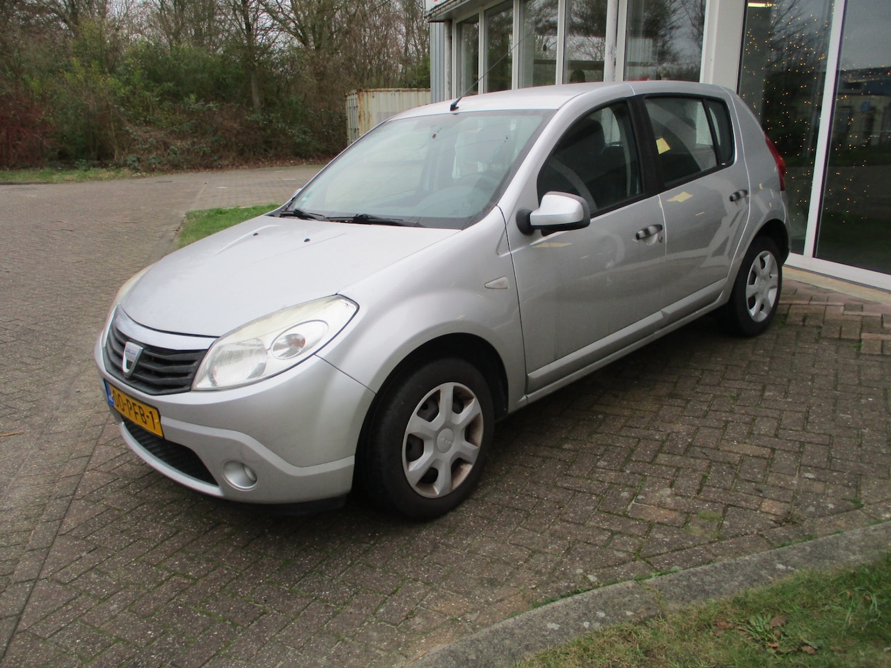 Dacia Sandero - 1.2 Lauréate Airco - AutoWereld.nl