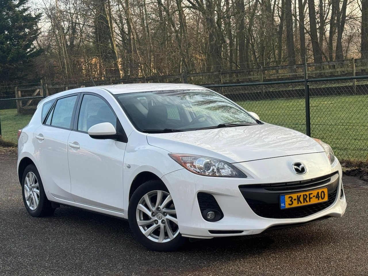 Mazda 3 - 1.6 Business /Navi/Airco/Nw apk/ - AutoWereld.nl