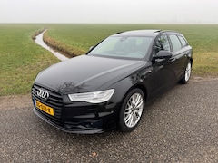 Audi A6 Avant - 3.0 TFSI quattro Premium Edition o.a. met verwarmde leren comfort stoelen, panorama dak, zomer & winterset en meer.