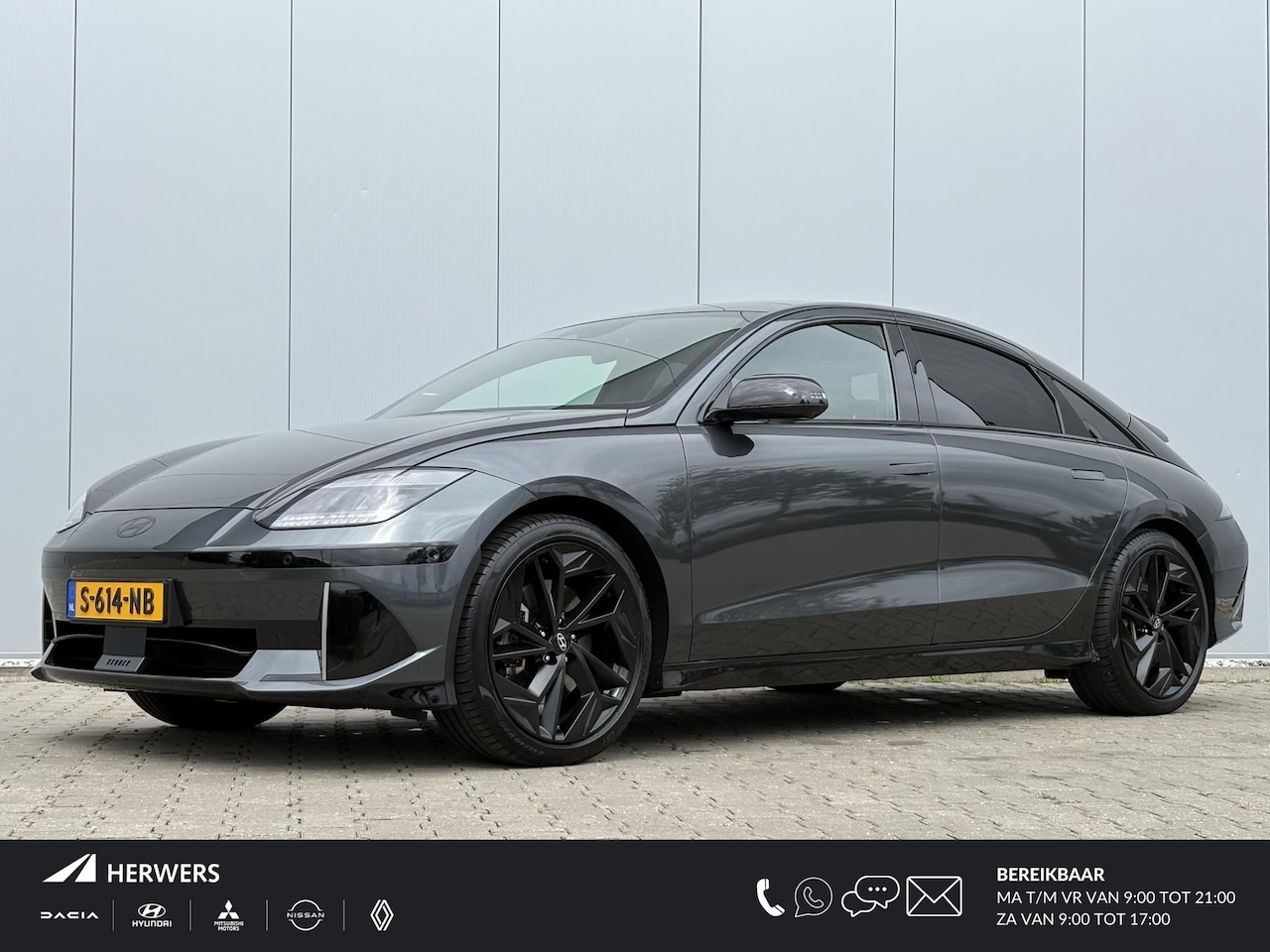 Hyundai IONIQ 6 - First Edition AWD 77.4 kWh / SoH 100% / Warmtepomp / V2L / Schuif-kanteldak / 360 Camera - AutoWereld.nl