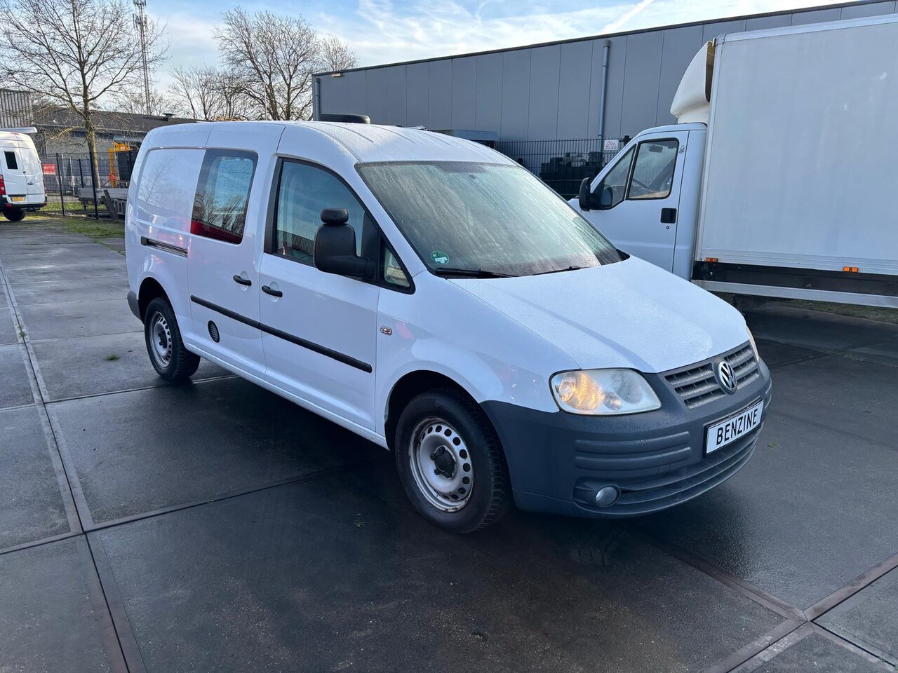 Volkswagen Caddy Maxi - Caddy met airco en lage kmstand - AutoWereld.nl