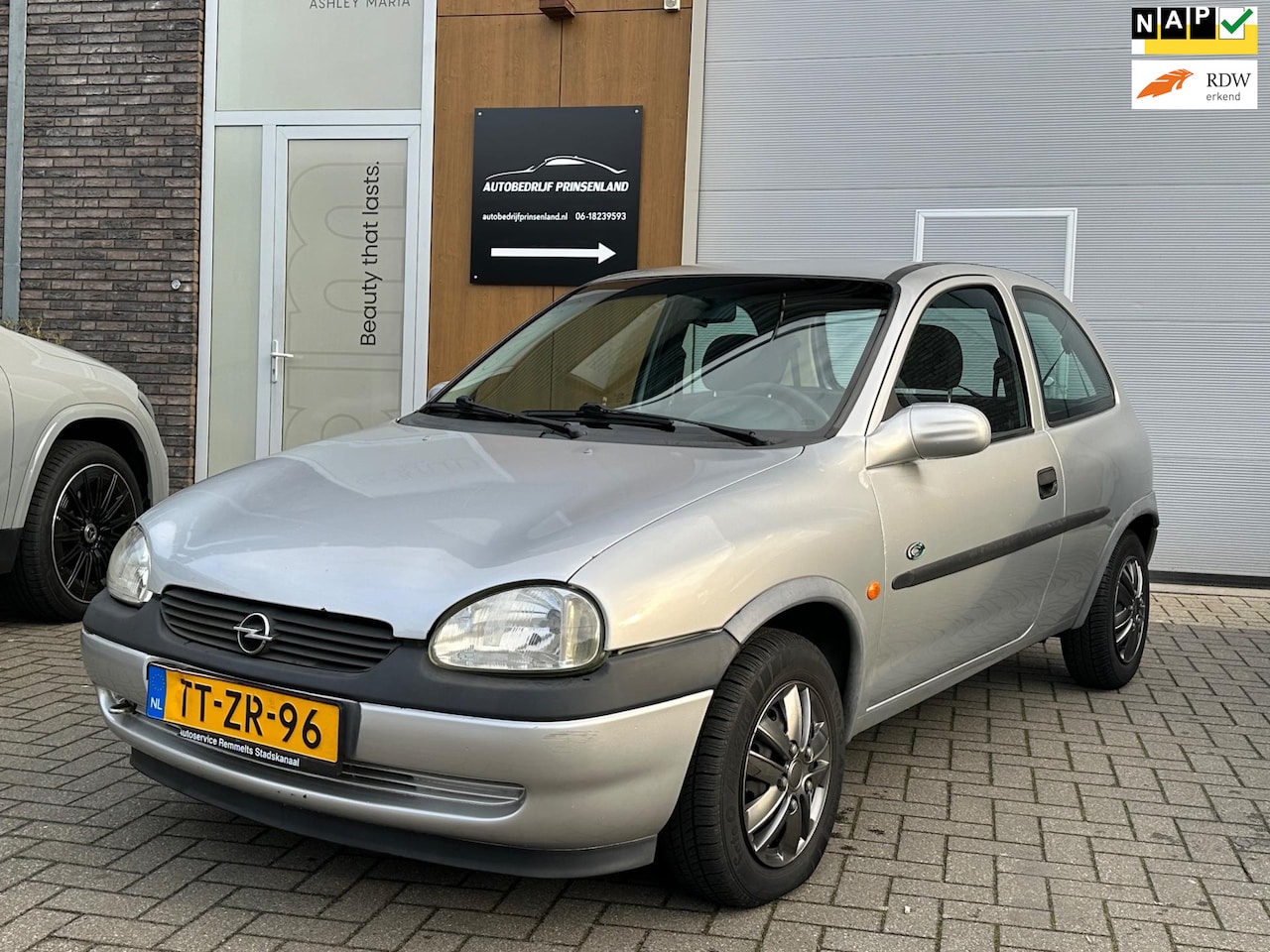 Opel Corsa - 1.4i Strada | automaat | nieuwe apk | - AutoWereld.nl
