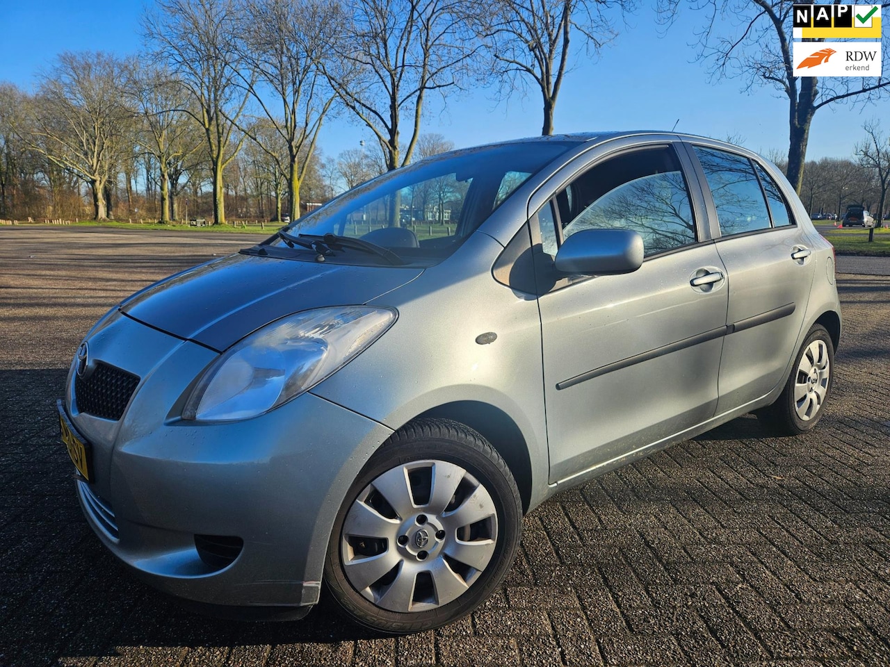 Toyota Yaris - 1.3 VVTi Sol/ airco/ 5 deurs/ bj 2007 - AutoWereld.nl