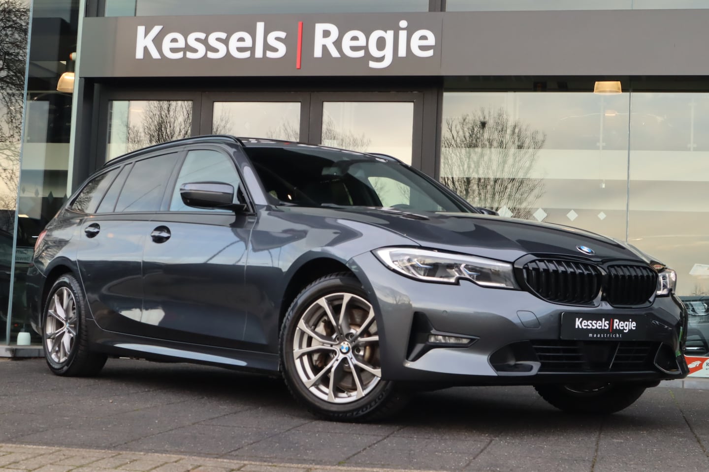 BMW 3-serie Touring - 330e High Exec. Pano HuD 360 Laser Keyless ACC Ambient HiFi CarPlay - AutoWereld.nl