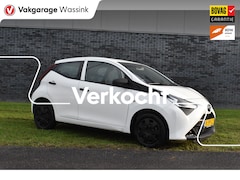 Toyota Aygo - 1.0 VVT-i x-fun Airco 5-deurs 1e eigenaar btw auto