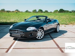 Jaguar XK - 4.2 V8 Convertible | ALL SEASON BANDEN | AIRCO | CRUISE | STOELVERWARMING