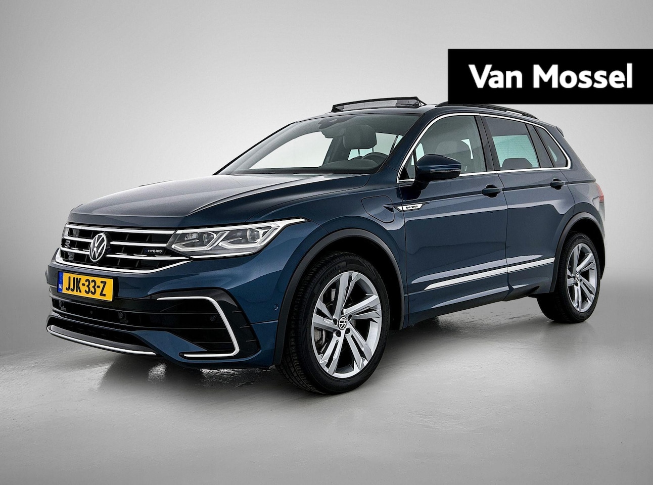 Volkswagen Tiguan - 1.4 TSI eHybrid R-Line Business+ | PANO-SCHUIFDAK | CAMERA | NAVIGATIE | IQ LIGHT | KLIMAA - AutoWereld.nl