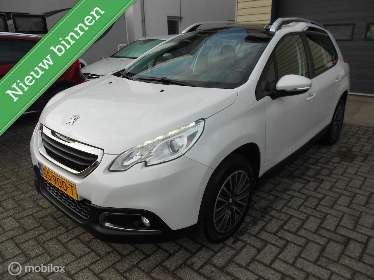 Peugeot 2008 - 1.2 PureTech Active 1.2 PureTech Active - AutoWereld.nl