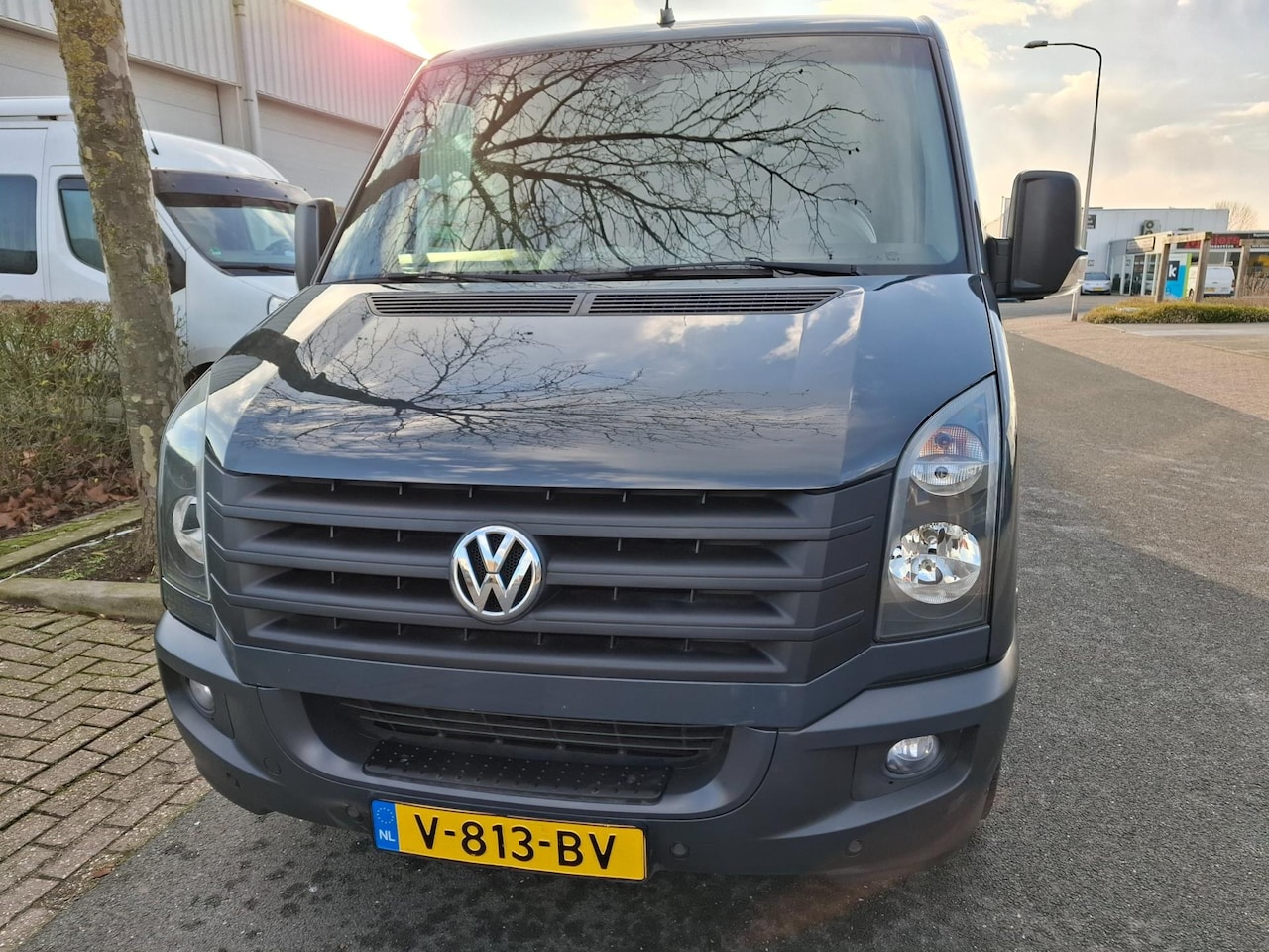 Volkswagen Crafter - 2.0 TDI L2H2 AIRCO/CRUISE/PDC/TREKHAAK! - AutoWereld.nl