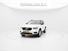 Volvo XC40 - 1.5 T3 Momentum Leder 2018 157pk