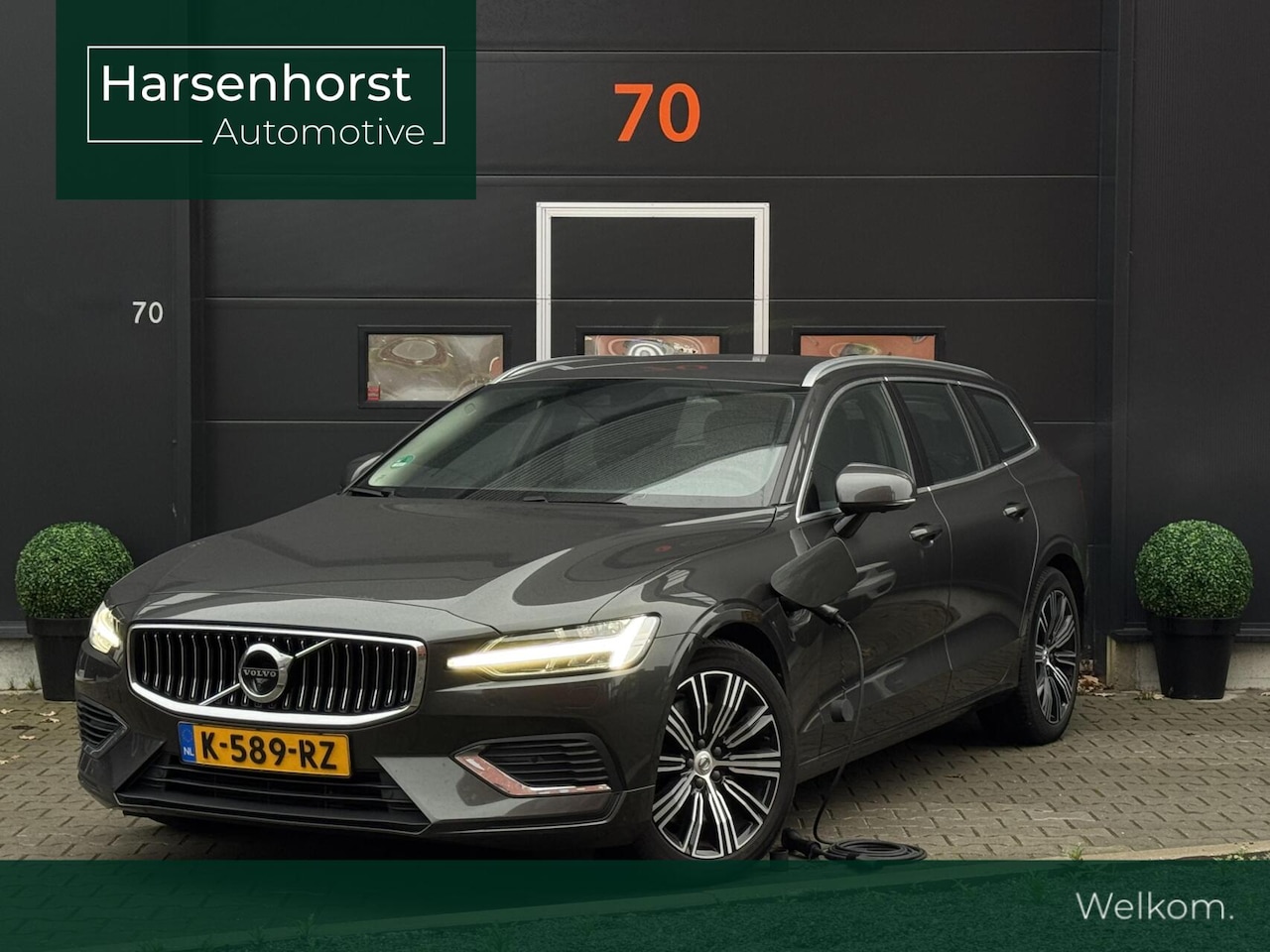 Volvo V60 - T8 Recharge AWD Aut-8 Inscription | Adaptieve Cruise | BLIS | 360 graden camera | Standkac - AutoWereld.nl
