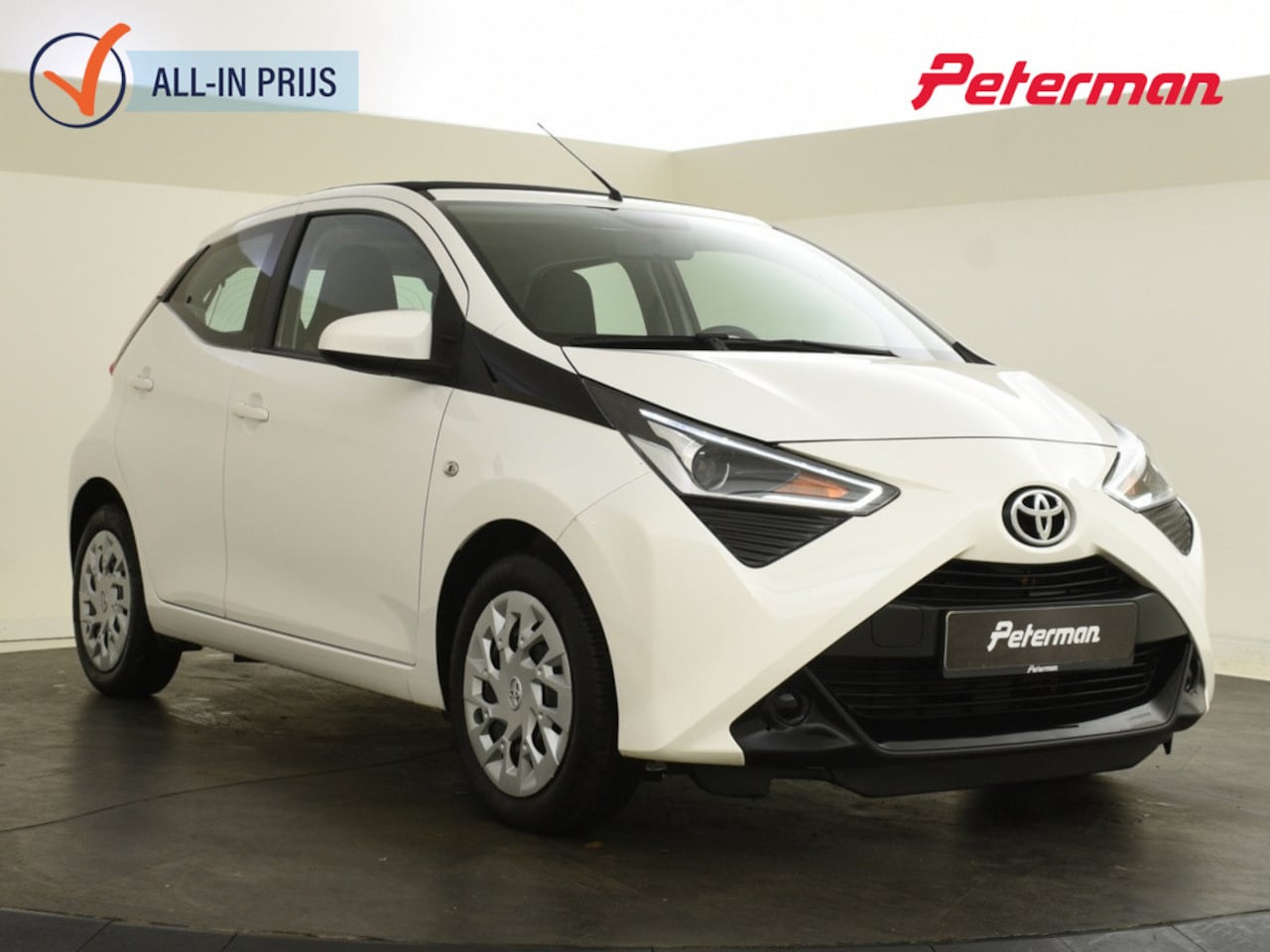 Toyota Aygo - 1.0 VVT-i x-play cabrio automaat - AutoWereld.nl