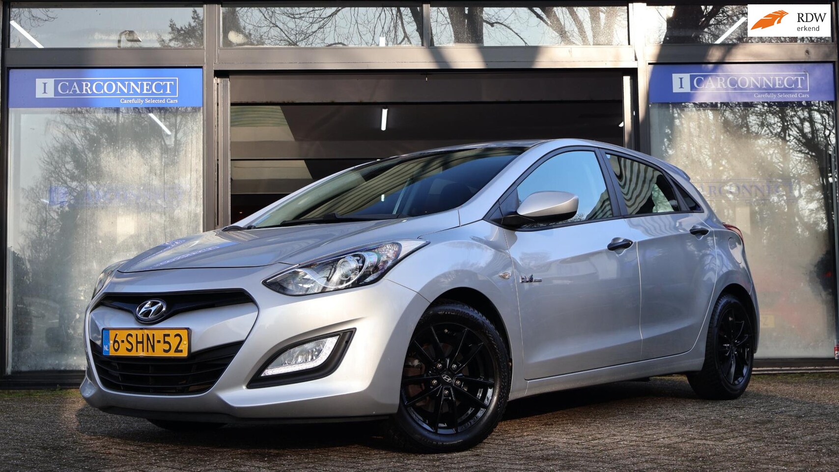 Hyundai i30 - 1.6 GDI i-Drive Cool 135pk|NAP|LMV|Airco|Vol.OH - AutoWereld.nl