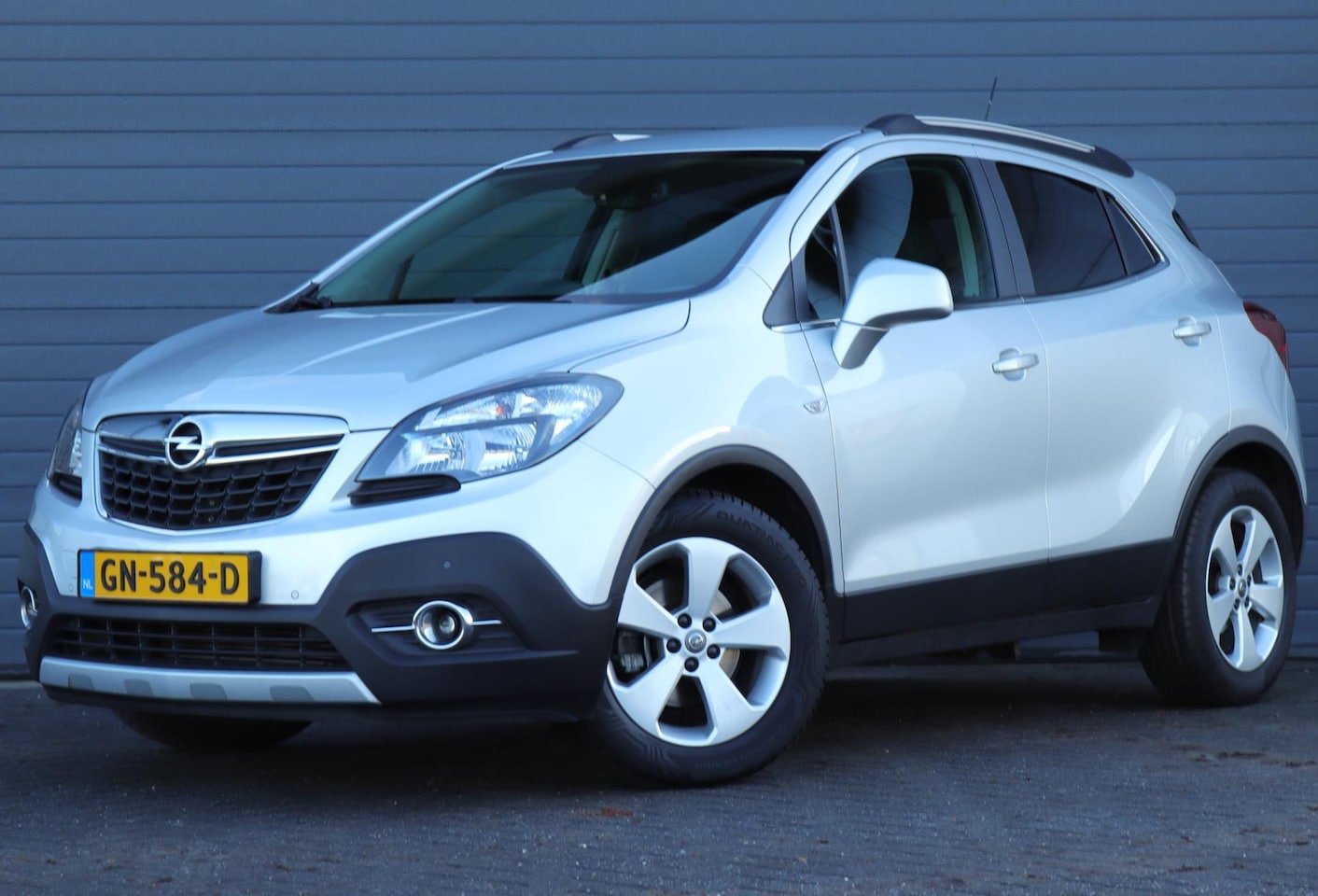 Opel Mokka - 1.4 T Cosmo / Camera / PDC / Navi - AutoWereld.nl