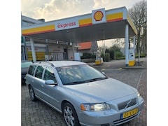 Volvo V70 - 2.4 D5 Automaat