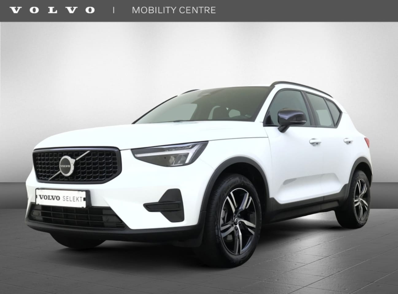 Volvo XC40 - 2.0 B4 Plus Dark | Trekhaak | H&K Audio | Memory | - AutoWereld.nl