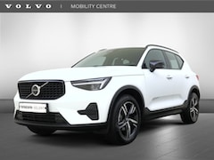 Volvo XC40 - 2.0 B4 Plus Dark | Trekhaak | H&K Audio | Memory |