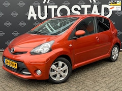 Toyota Aygo - 1.0 VVT-i Dynamic Orange NL-Auto / NAP / APK / Airco