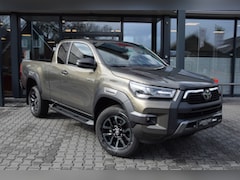 Toyota HiLux - 2.8 D-4D X-TRA CAB INVINCIBLE A/T VAN