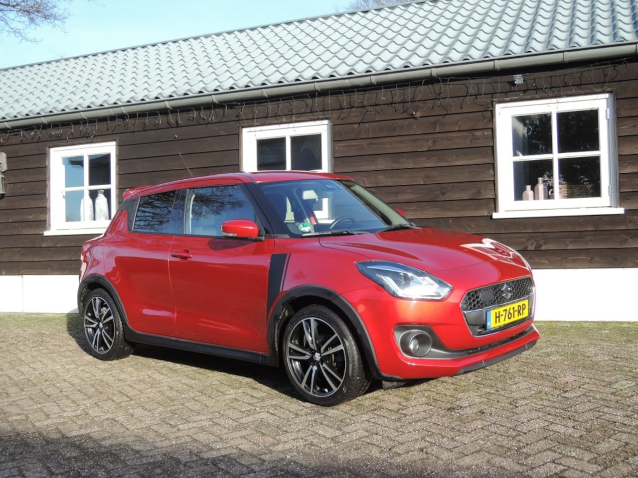 Suzuki Swift - 1.2 STIJL Sport  Automaat - AutoWereld.nl