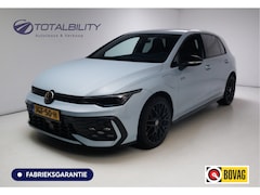 Volkswagen Golf - 1.5 eHybrid GTE Black 272 PK automaat | IQ Led | Elec. trekhaak | Headup | Stoel- & stuurv
