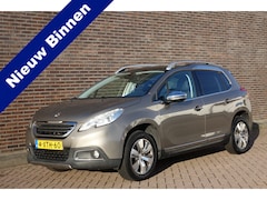 Peugeot 2008 - 1.2 PureTech Allure, Panoramadak, leder/stof, navigatie, PDC