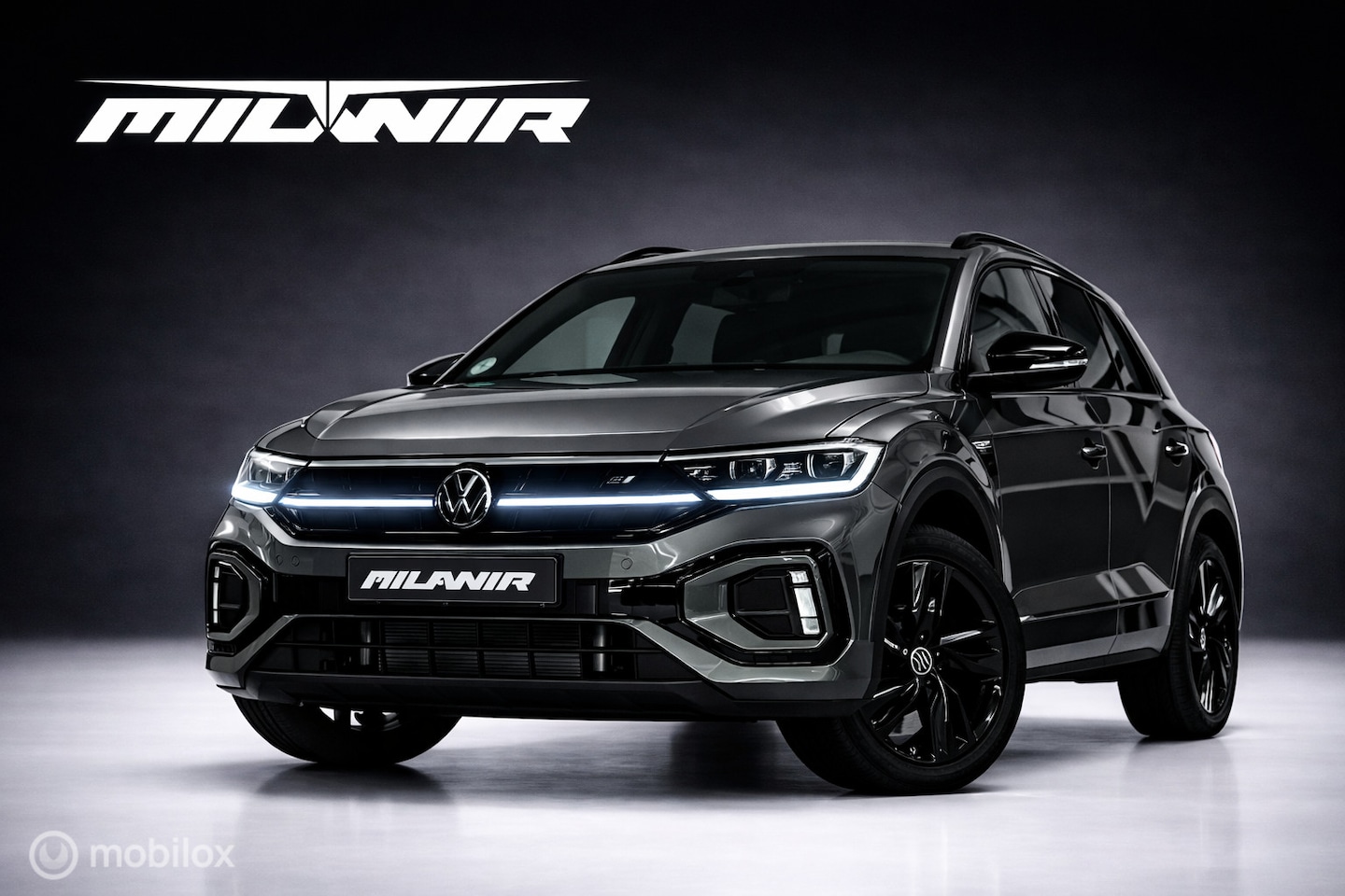 Volkswagen T-Roc - 1.5 TSI R-Line |Pano |ACC |IQ |Stuurverw. - AutoWereld.nl