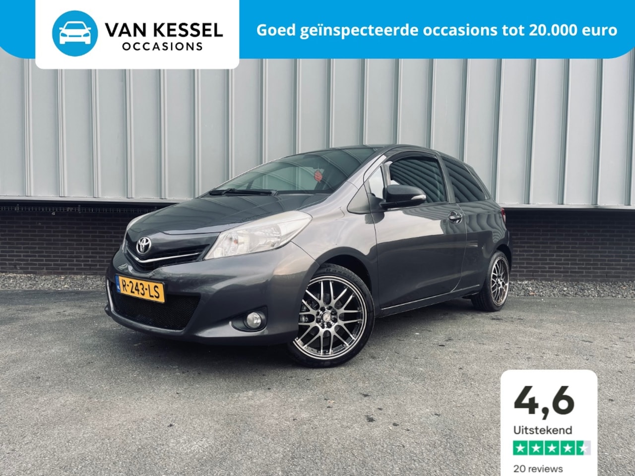 Toyota Yaris - 1.3 VVT-i Comfort | Sportvelgen | Carplay | Airco - AutoWereld.nl