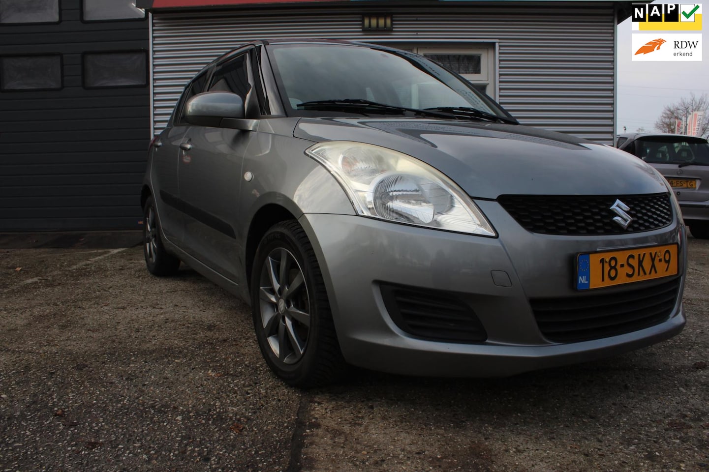 Suzuki Swift - 1.2 Comfort EASSS 1.2 Comfort EASSS 5-deurs, gereviseerde versnellingsbak,sportieve uitvoering, airco, lm-ve - AutoWereld.nl