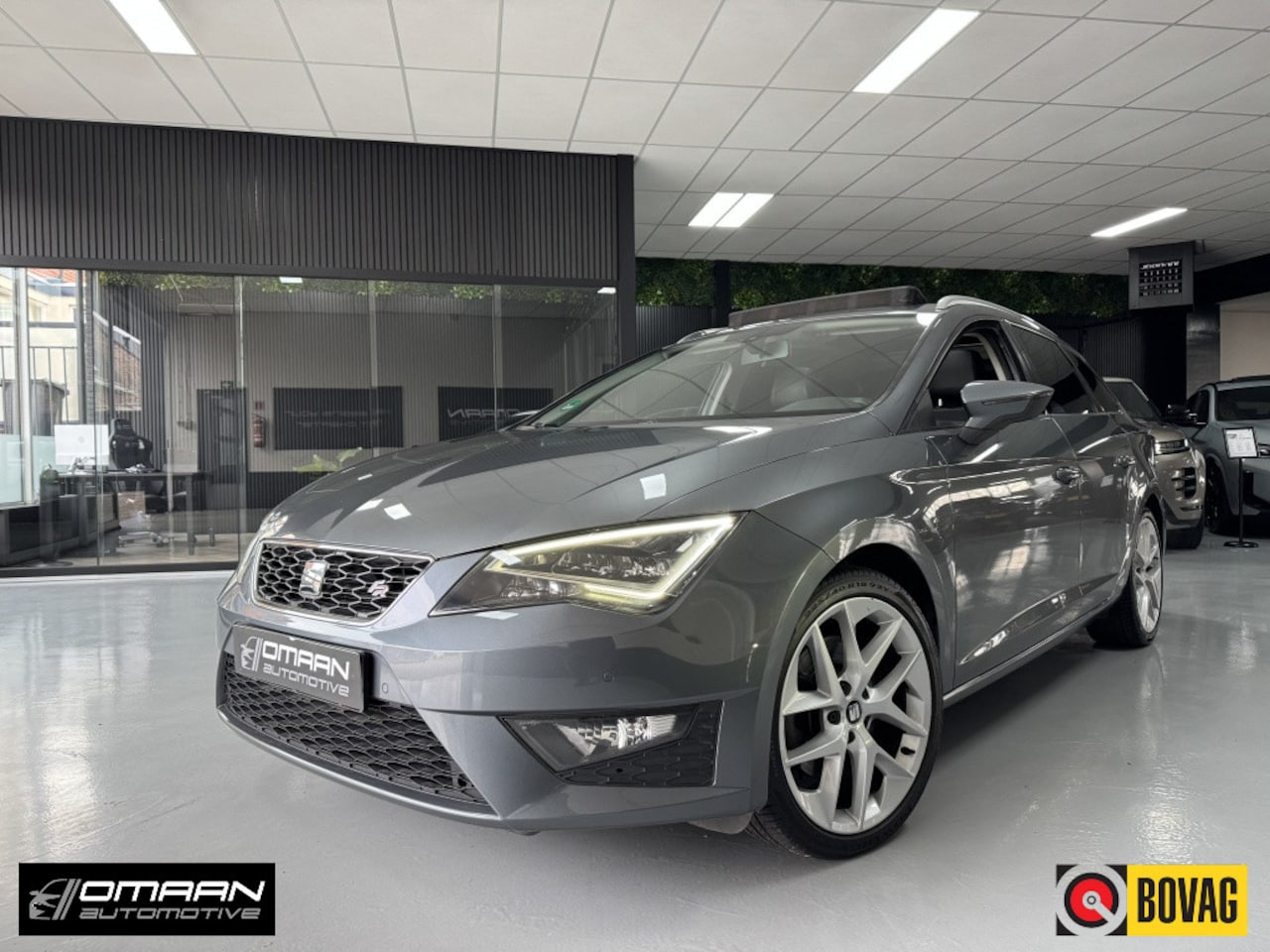 SEAT Leon ST - 1.8 TSI FR 180PK PANO SFEER ECC PDC - AutoWereld.nl