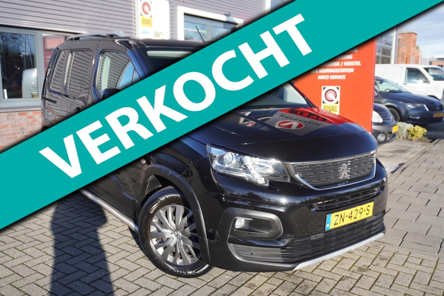 Peugeot Rifter - 1.2 Puretech Allure / Schuifdeuren / Apple carplay / Camera / Blind spot - AutoWereld.nl