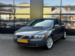 Volvo S40 - 2.4 Momentum Airco Cruise Trekhaak
