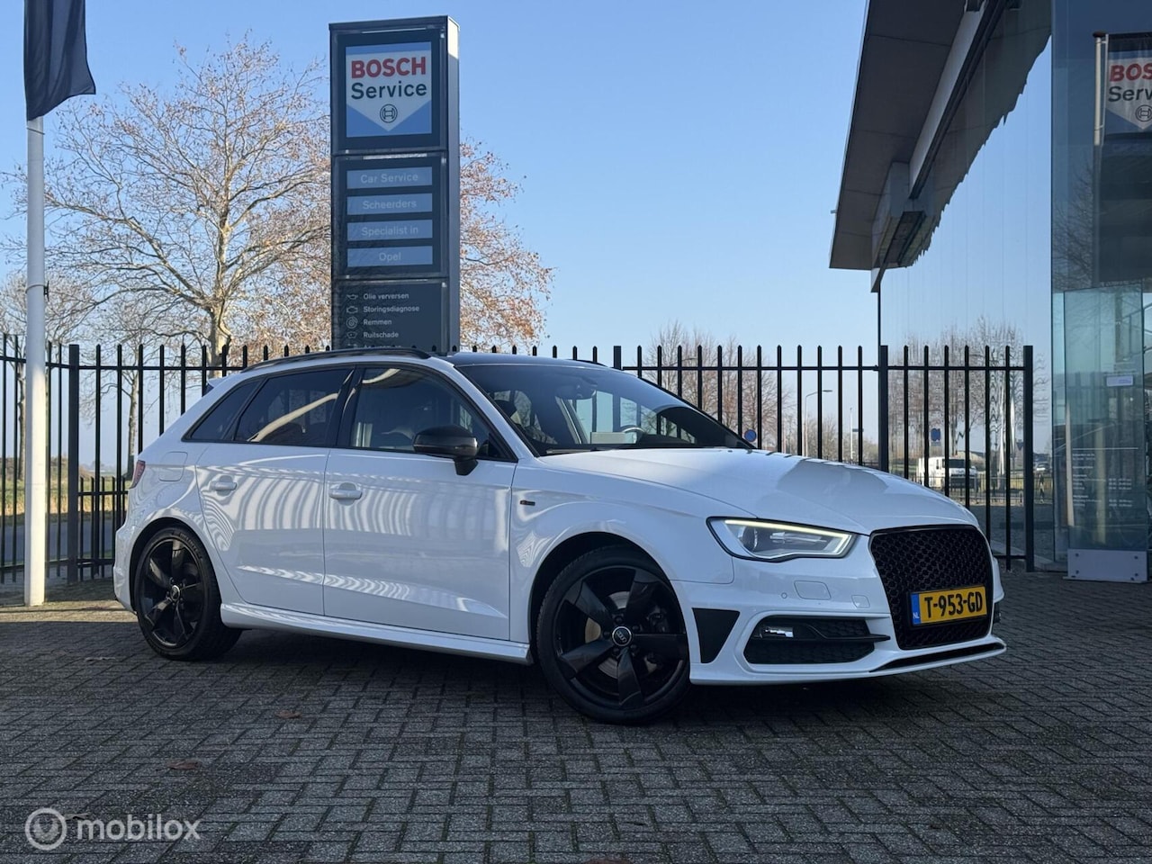 Audi A3 Sportback - 1.8 TFSI S-Line | Stoelverwarming | 250PK - AutoWereld.nl