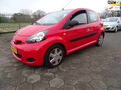 Toyota Aygo - 1.0-12V Access 5 DEURS